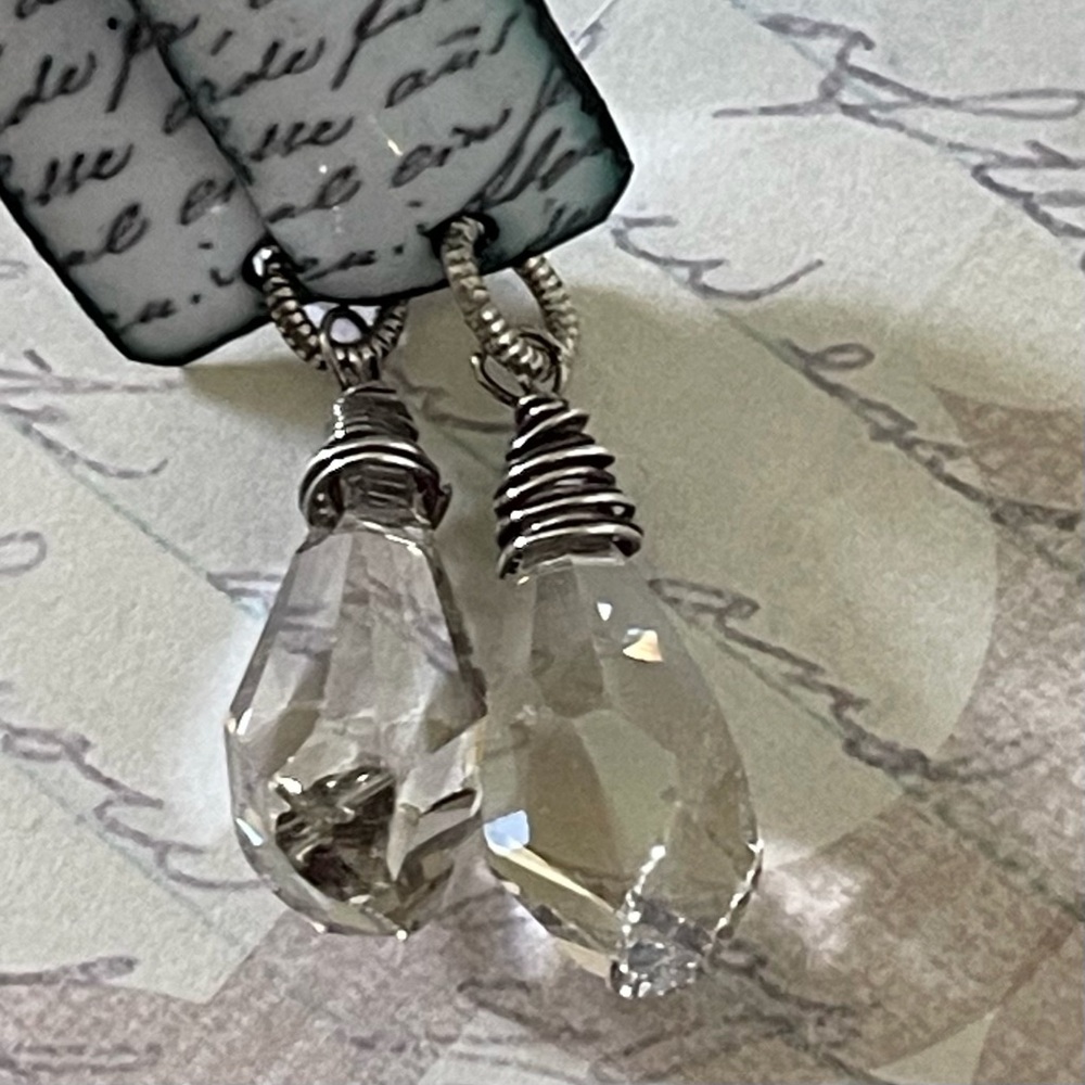 ARTISAN Earrings “Literary Chic” - Dangles - Picture 6 of 11